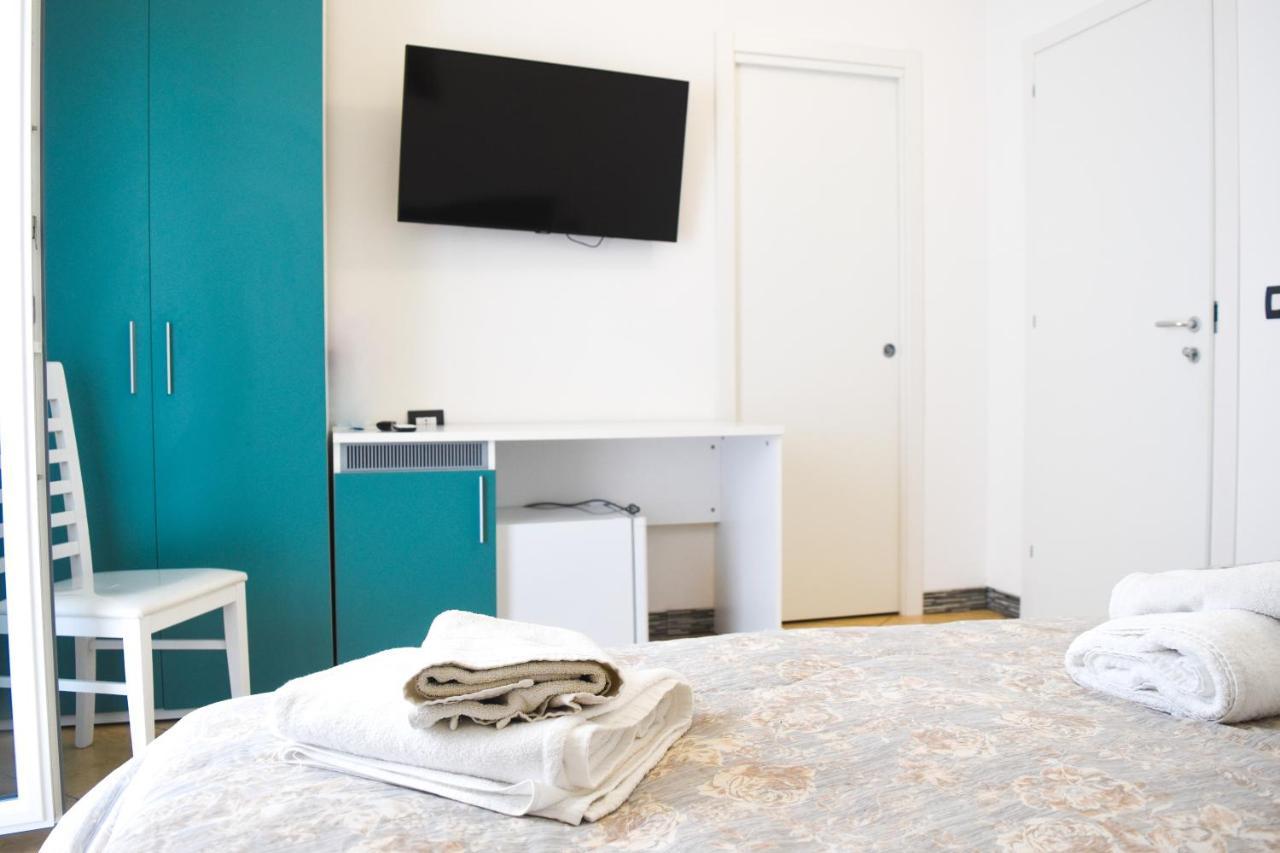 Bed & Breakfast Domus Pepe Scalea Exterior foto